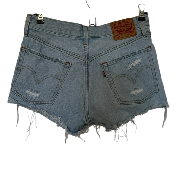 Levi’s 501 High Waisted Jean Shorts Ribbed Distressed - Picture 2 of 5